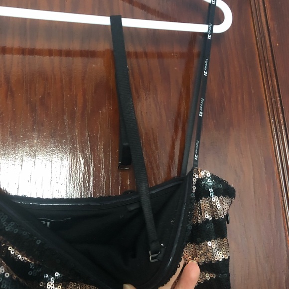 Sequence Cocktail Dress - Picture 3 of 4